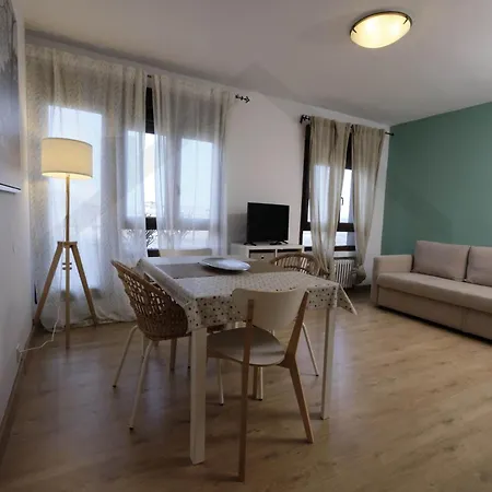 Campoamor Centro - Coqueto Con Wifi. * Oviedo