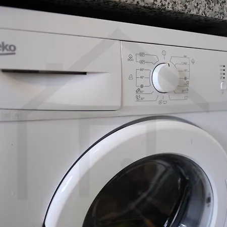 Campoamor Centro - Coqueto Con Wifi. Apartamento