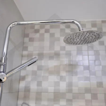 Campoamor Centro - Coqueto Con Wifi. *