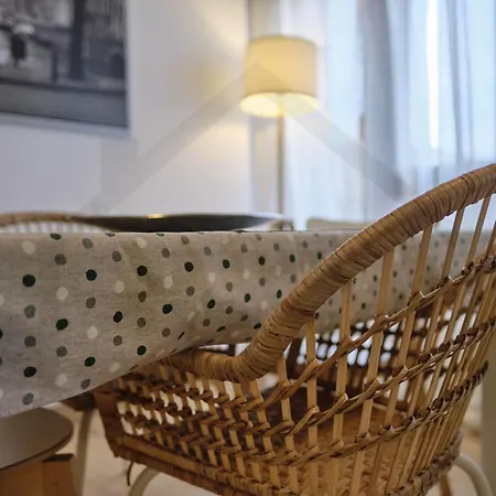 Campoamor Centro - Coqueto Con Wifi.